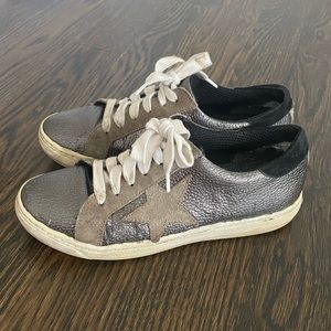 Low top star sneakers from The Shoe Box size: 38
